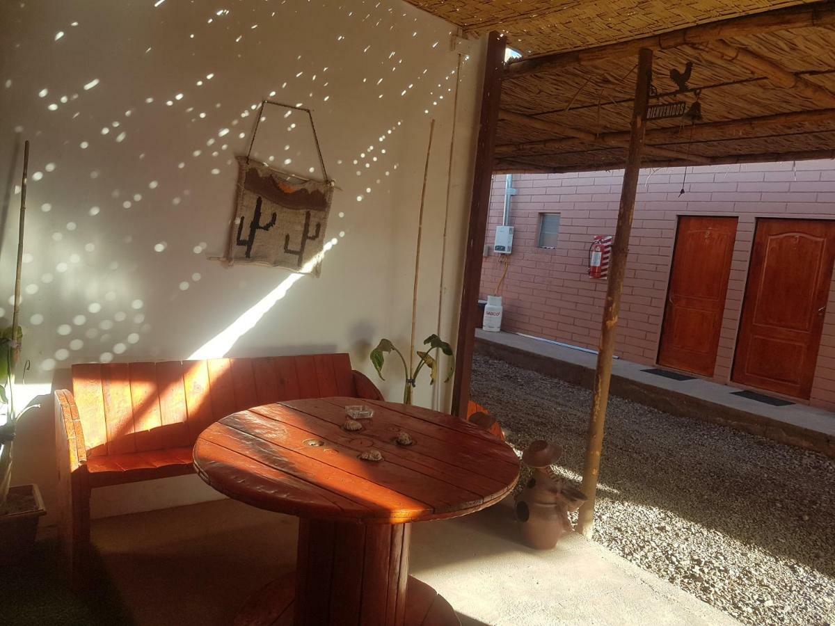 Hostal Nuevo Sol Y Viento Hostel San Pedro de Atacama Ngoại thất bức ảnh